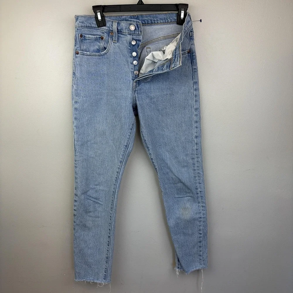 Levis 501 Skinny Jeans Womens 27x28 Light Wash High Rise Slim Raw Hem Button Fly